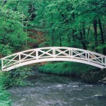 Brücke zum Denkmal des Ministers über die Röder im Seifersdorfer Thal